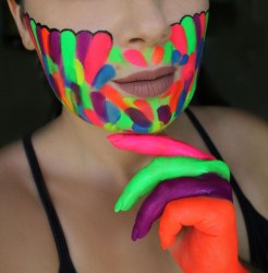 Fialová kreativní barva pro dekoraci obličeje a těla 10ml