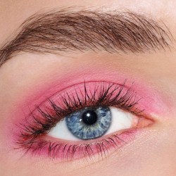 Oční stíny tmavě růžové jemně metalické vhodné i pro vlastní paletku